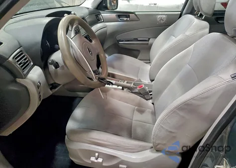 2012 Subaru Forester 2.5X Premium из США, поврежденный, VIN JF2SHADC8CH463104